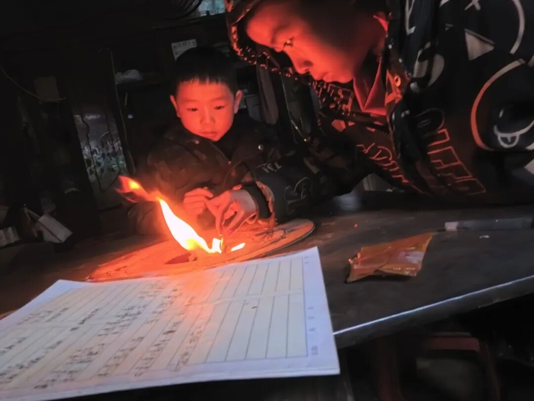 罗顺丽 11岁摄